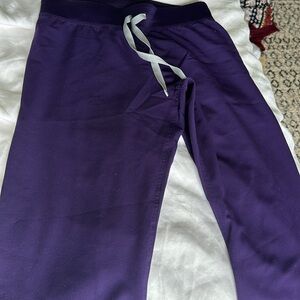 Figs women's livingston basic scrub pants purple - xs - regular - purple